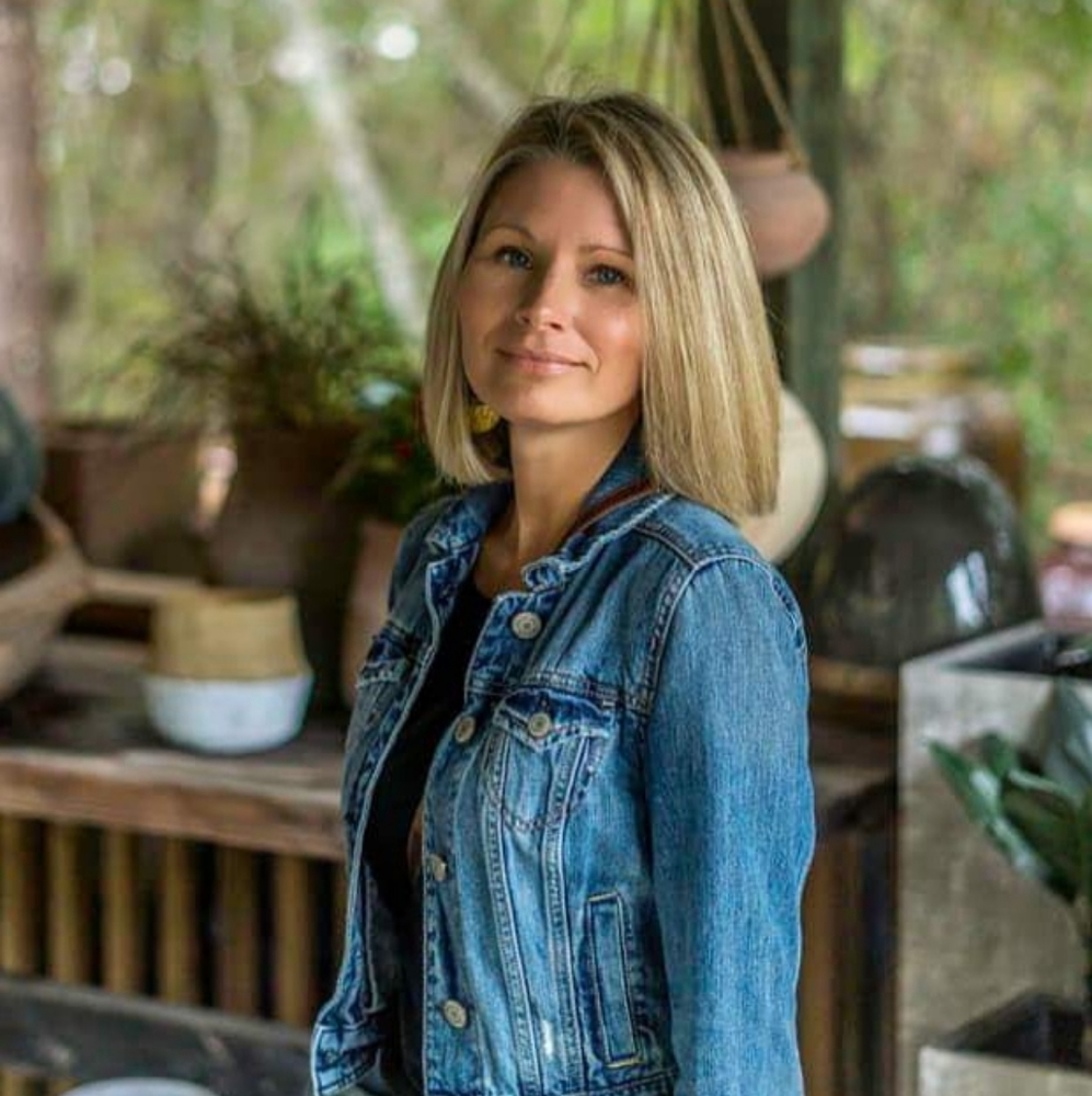 Meet your Posher, Andrea